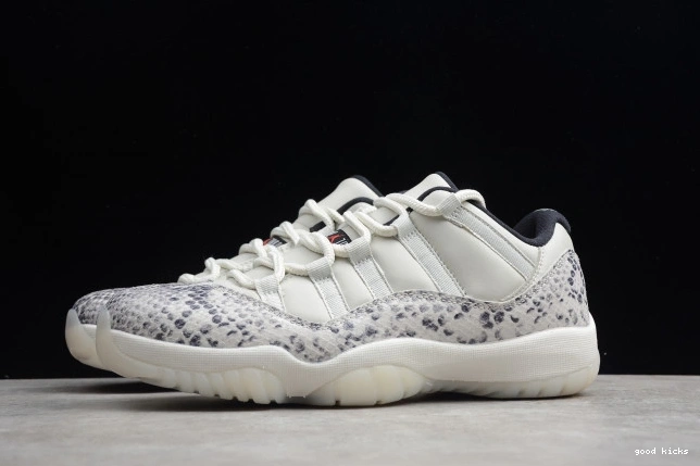 Cheap Jordan Low Bone 11 CD6846-002 Air Snake Light SE 0710